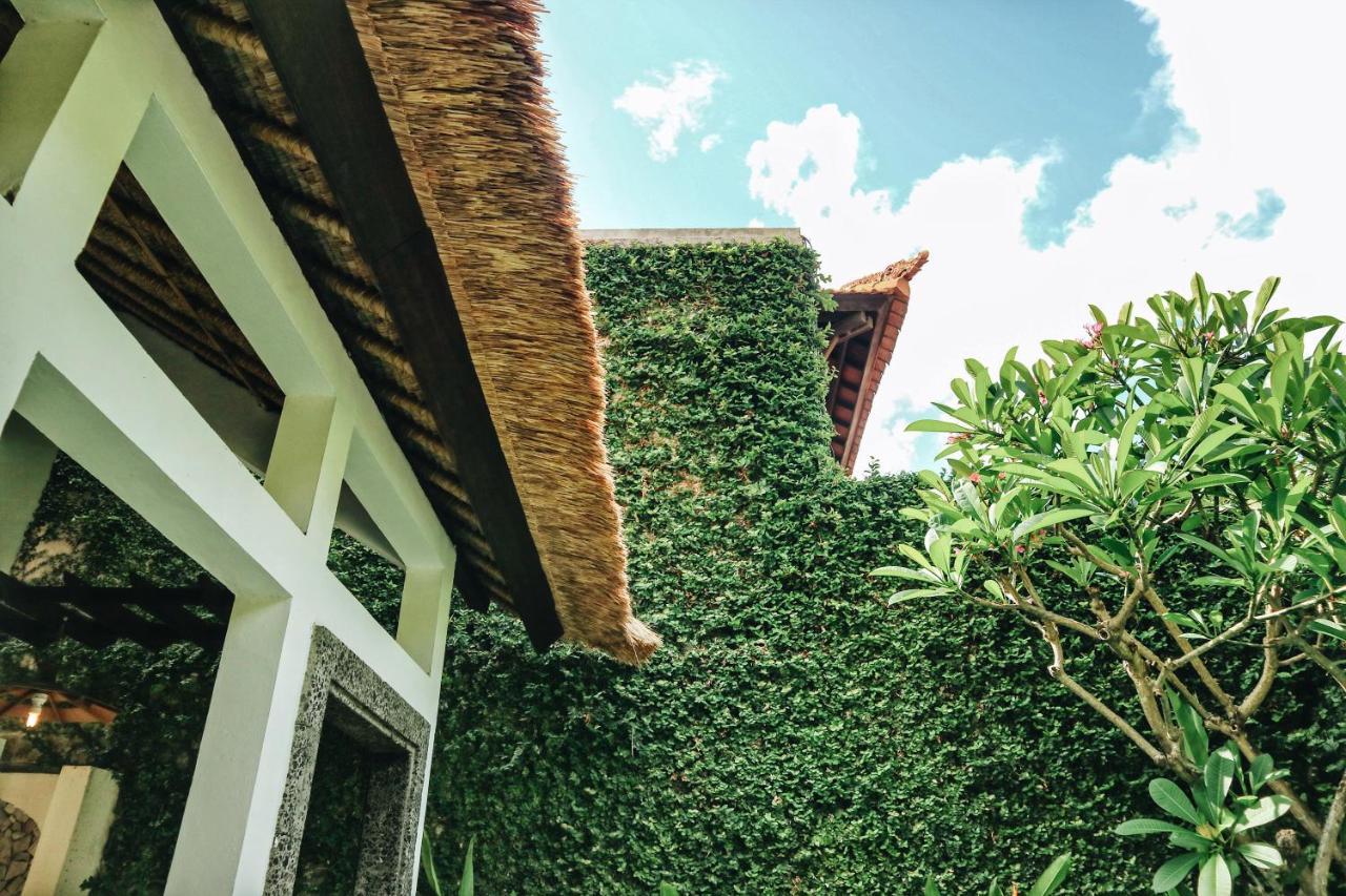 The Lagoon Bali Pool Hotel And Suites Legian Exterior foto