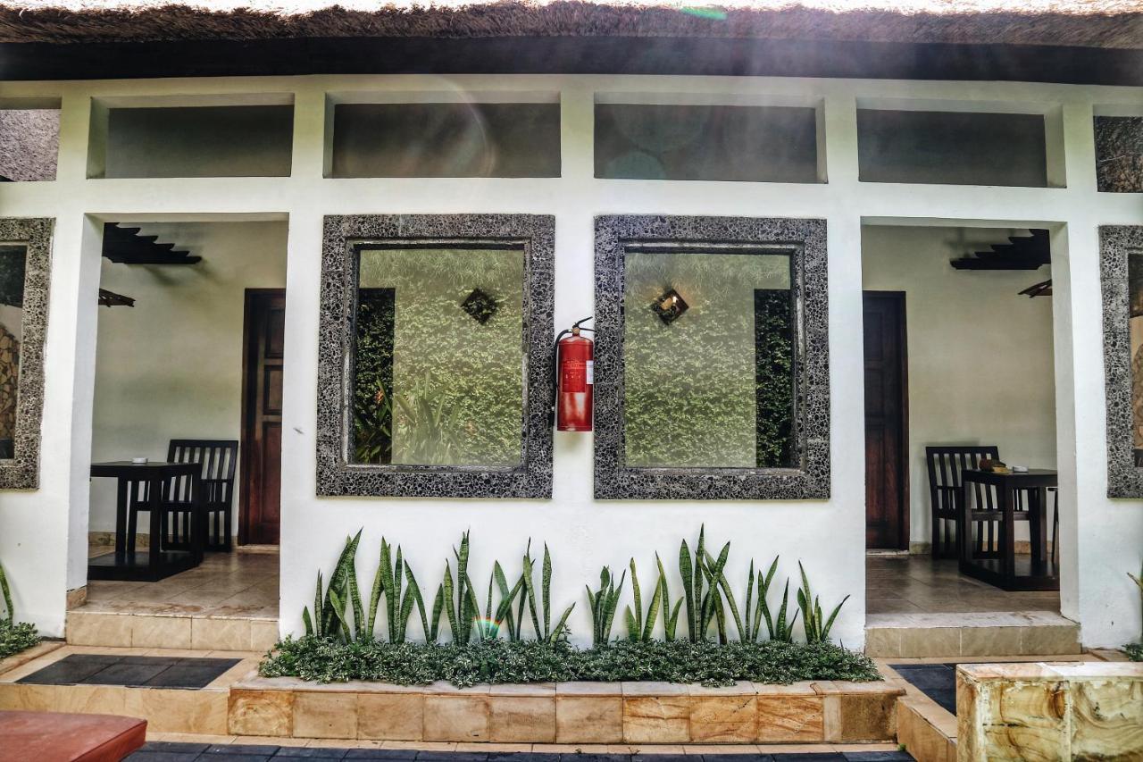 The Lagoon Bali Pool Hotel And Suites Legian Exterior foto